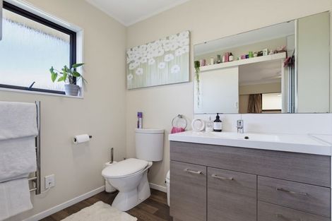 Photo of property in 101 Wily Road, Puni, Pukekohe, 2678