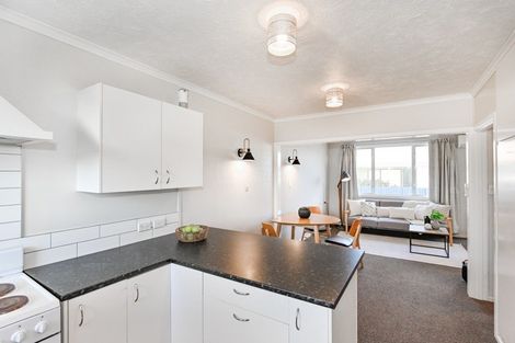 Photo of property in 1/407 Avenue Road West, Hastings, 4122