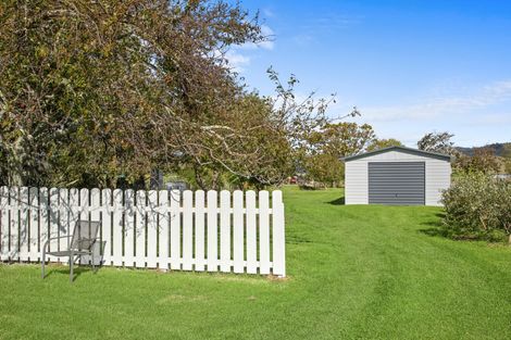 Photo of property in 1335 East Coast Road, Redvale, Albany, 0794