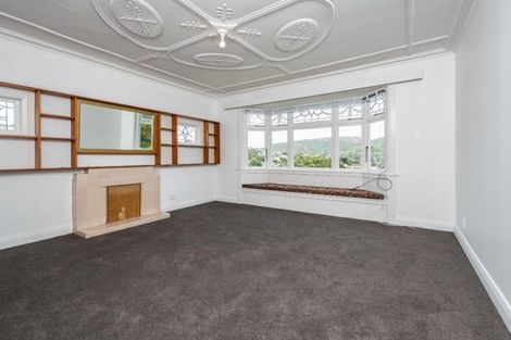 Photo of property in 71 Cockayne Road, Khandallah, Wellington, 6035