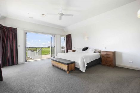 Photo of property in 759 Tuhikaramea Road, Ngahinapouri, Hamilton, 3290