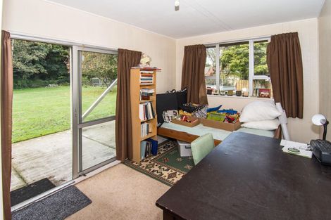 Photo of property in 34 Oxford Street, Tawa, Wellington, 5028