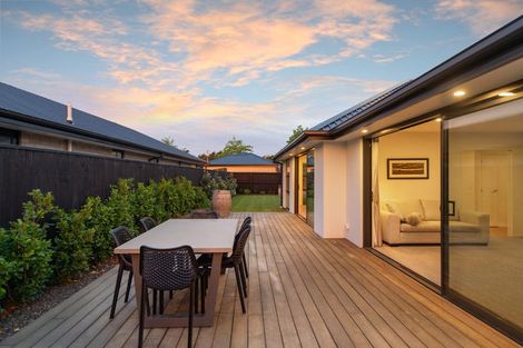 Photo of property in 22 Dray Place, Halswell, Christchurch, 8025