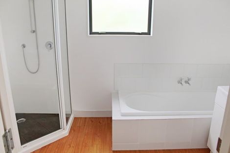 Photo of property in 8 Ruapehu Drive, Fitzherbert, Palmerston North, 4410