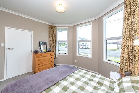 Photo of property in 12 George Street, Aramoho, Whanganui, 4500