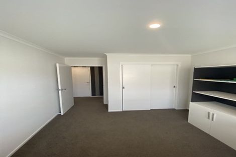 Photo of property in 126 Puhirake Crescent, Pyes Pa, Tauranga, 3112