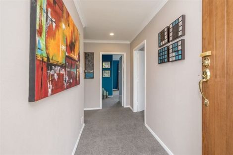 Photo of property in 169 Weraroa Road, Levin, 5510