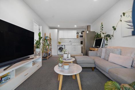 Photo of property in 33 Headley Drive, Lower Shotover, Queenstown, 9304