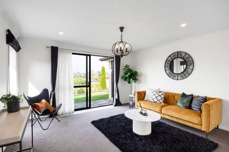 Photo of property in 15 Blackwood Crescent, Glenview, Hamilton, 3206