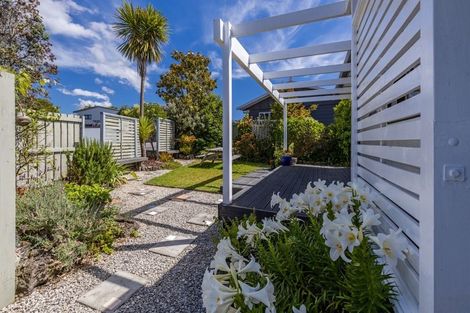 Photo of property in 6 Johnson Lane, Haruru, 0204