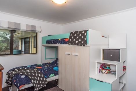 Photo of property in 21 Huia Street, Waikanae, 5036