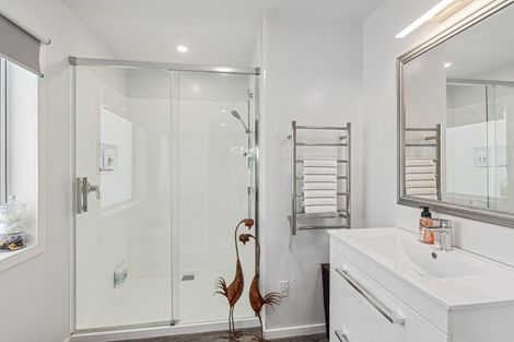 Photo of property in 44a Mountain View Drive, Manakau, Otaki, 5583