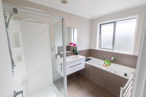 Photo of property in 7 Kennedy Lane, Hamilton East, Hamilton, 3216