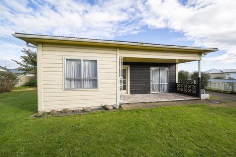Photo of property in 371 Waihi Road, Normanby, Hawera, 4614