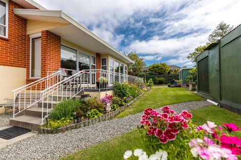 Photo of property in 11 Oxford Street, Waimate, 7924