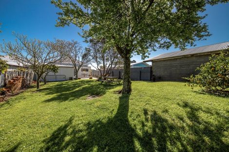 Photo of property in 25 Queen Street, Westport, 7825