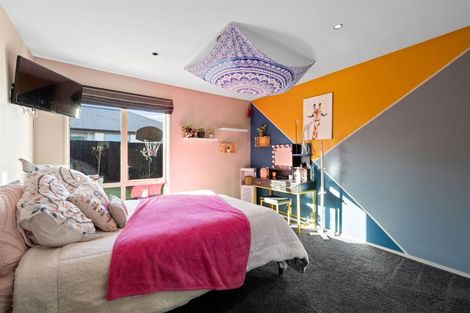 Photo of property in 11 Vasari Grange, Rolleston, 7614