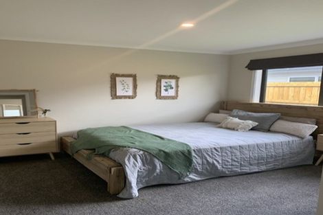 Photo of property in 4 Waitara Street, Taita, Lower Hutt, 5011