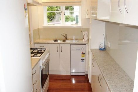 Photo of property in 12a/36 Marau Crescent, Mission Bay, Auckland, 1071