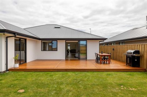 Photo of property in 52 Quinn Crescent, Woodend, 7610