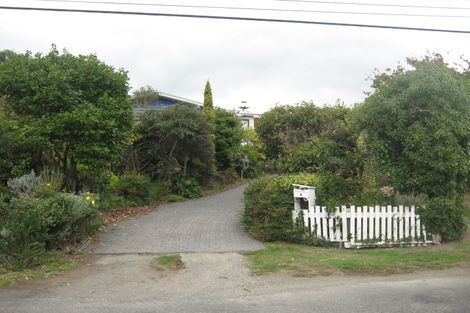 Photo of property in 3 Tainui Street, Raumati Beach, Paraparaumu, 5032