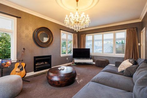 Photo of property in 70 Heretaunga Street, Palmerston North, 4414