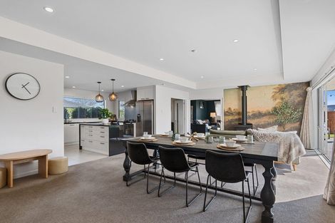 Photo of property in 5 Carradale Avenue, Broomfield, Christchurch, 8042