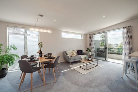 Photo of property in 21c Ruakiwi Road, Hamilton Lake, Hamilton, 3204