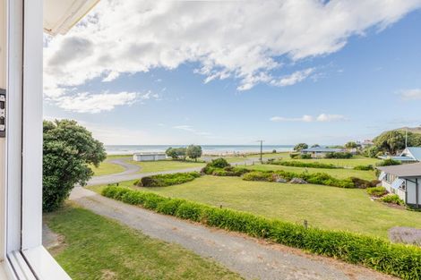 Photo of property in 46 Beach Road, Porangahau, 4293