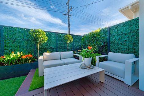 Photo of property in 14a Waitemata Road, Hauraki, Auckland, 0622
