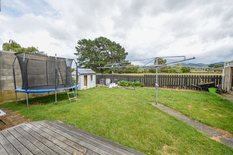 Photo of property in 18 Taverner Street, Carterton, 5713