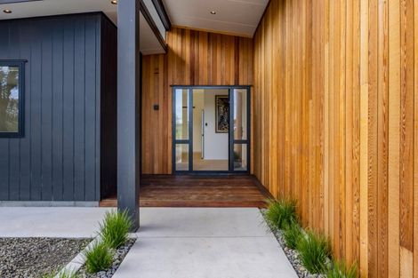 Photo of property in 66 Flint Road West, Stratford, 4332