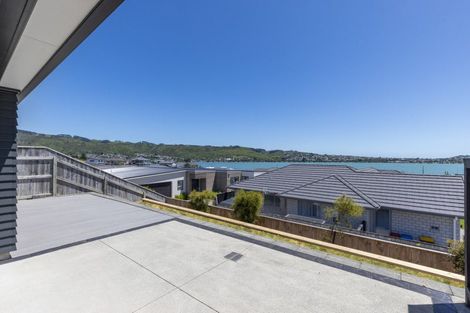 Photo of property in 2 Ihakara Arthur Lane, Aotea, Porirua, 5024