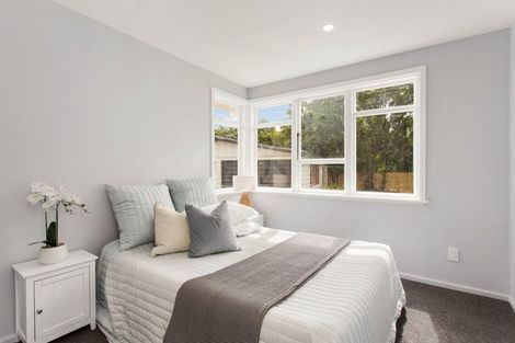 Photo of property in 43 Uxbridge Street, Redwood, Christchurch, 8051