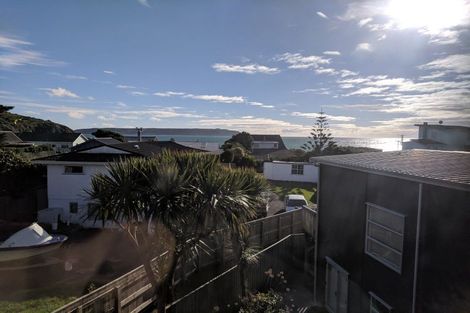 Photo of property in 1/14f Tireti Road, Titahi Bay, Porirua, 5022