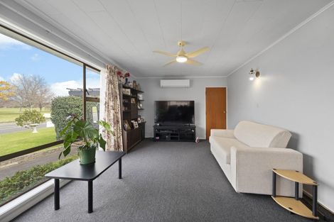 Photo of property in 90 Freyberg Avenue, Tamatea, Napier, 4112