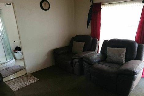 Photo of property in 7 Silverstone Place, Henderson, Auckland, 0612