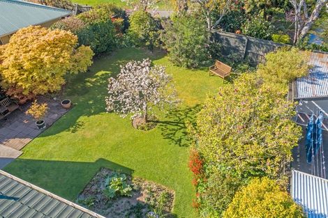 Photo of property in 5 Kukupa Grove, Heretaunga, Upper Hutt, 5018