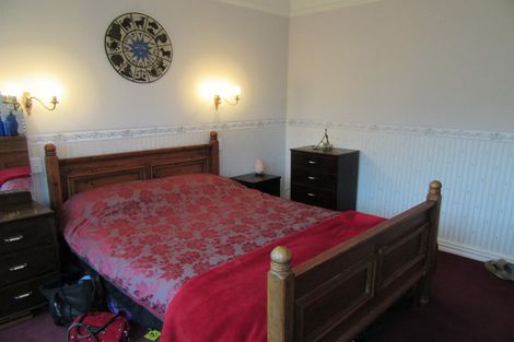 Photo of property in 43 Rhodes Street, Waimate, 7924