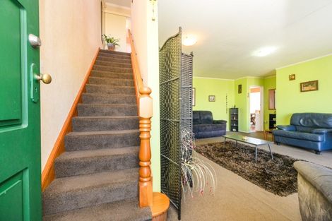 Photo of property in 1a Dunk Place, Milson, Palmerston North, 4414