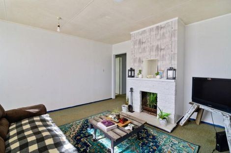 Photo of property in 27 Harold Crescent, Fordlands, Rotorua, 3015