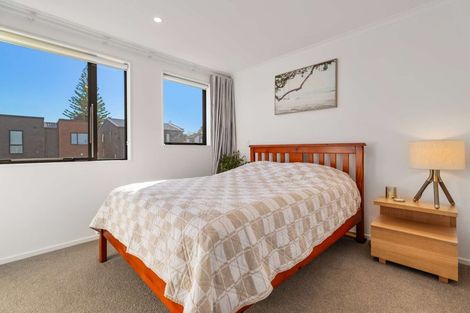 Photo of property in 9 Harlow Crescent, Glen Innes, Auckland, 1072