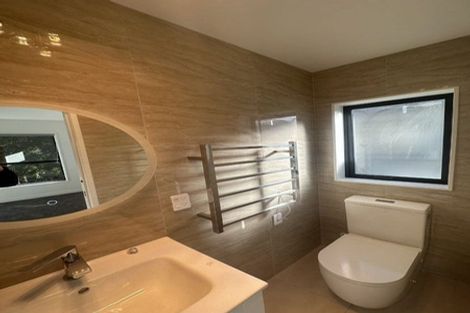 Photo of property in 39a Kuripaka Crescent, The Gardens, Auckland, 2105