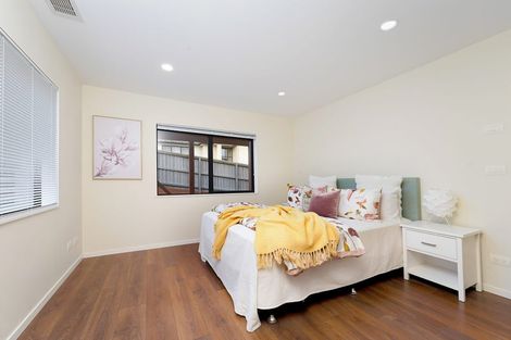 Photo of property in 108 San Valentino Drive, Henderson, Auckland, 0612