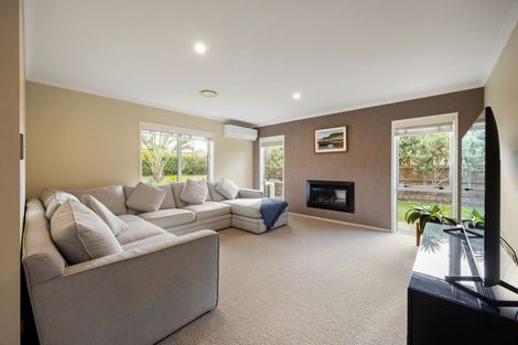 Photo of property in 37 Te Huia Drive, Flagstaff, Hamilton, 3210