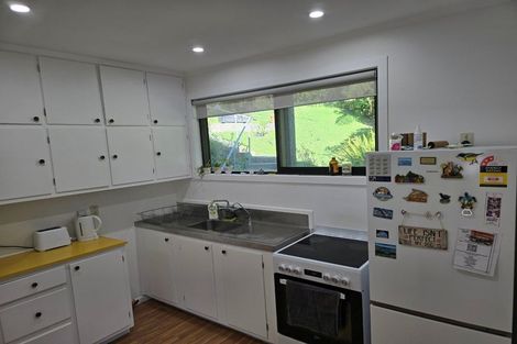 Photo of property in 24 Silverstream Road, Crofton Downs, Wellington, 6035