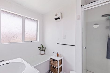 Photo of property in 1 Veronica Place, Bell Block, New Plymouth, 4312