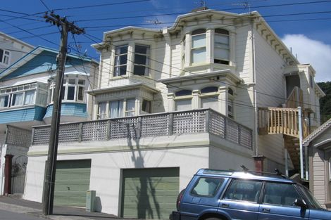 Photo of property in 33 Austin Street, Mount Victoria, Wellington, 6011