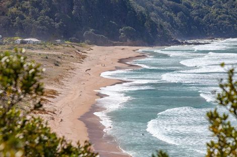 Photo of property in 66 Motuhoa Road, Tairua, 3508