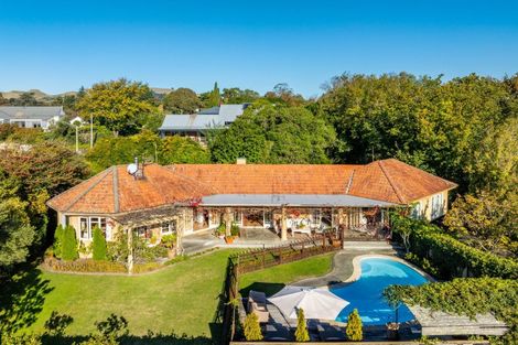 Photo of property in 56 Lucknow Road, Havelock North, 4130